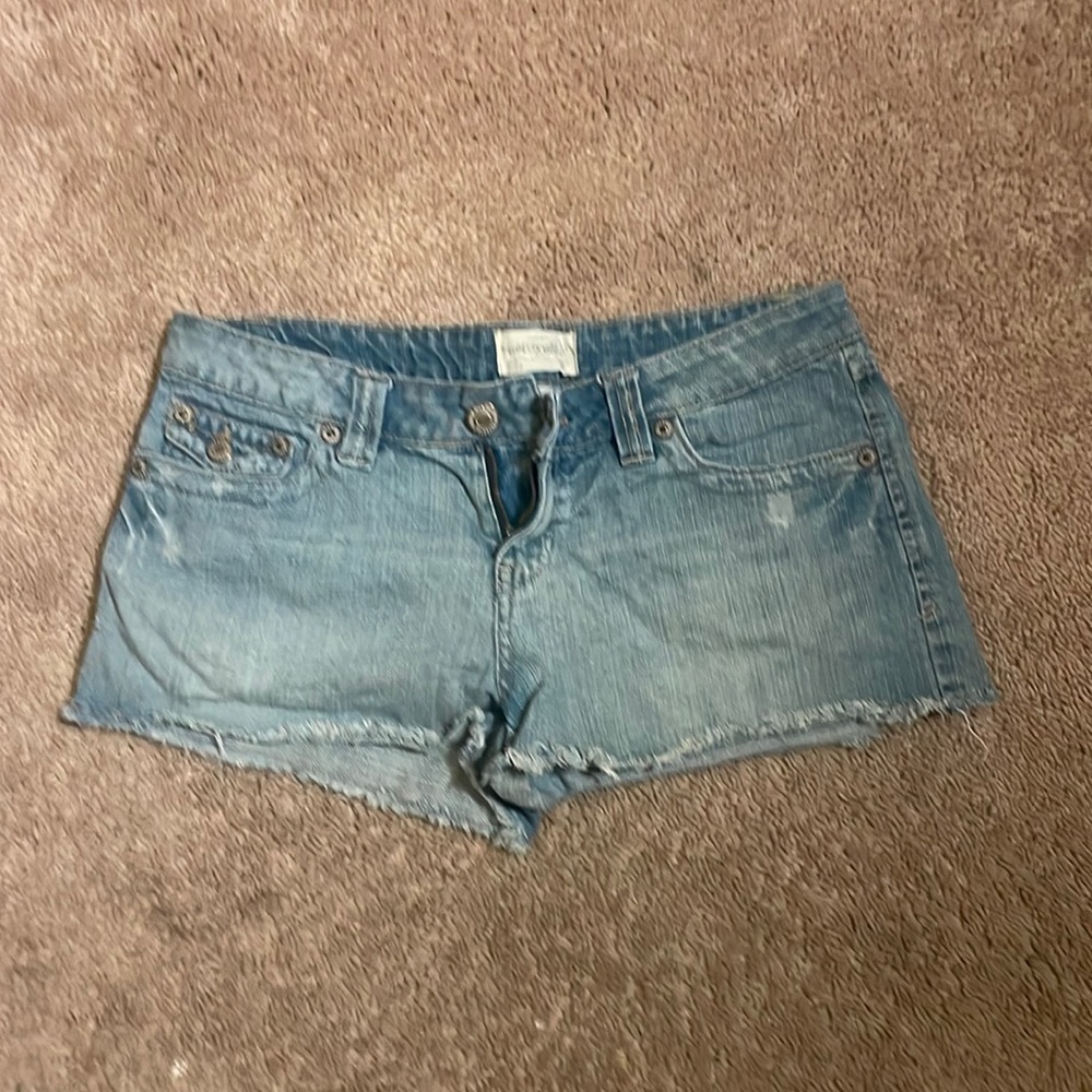 5/$20 π₯ Aeropostal low rise factory cutoff Denim jean shorts HMR2